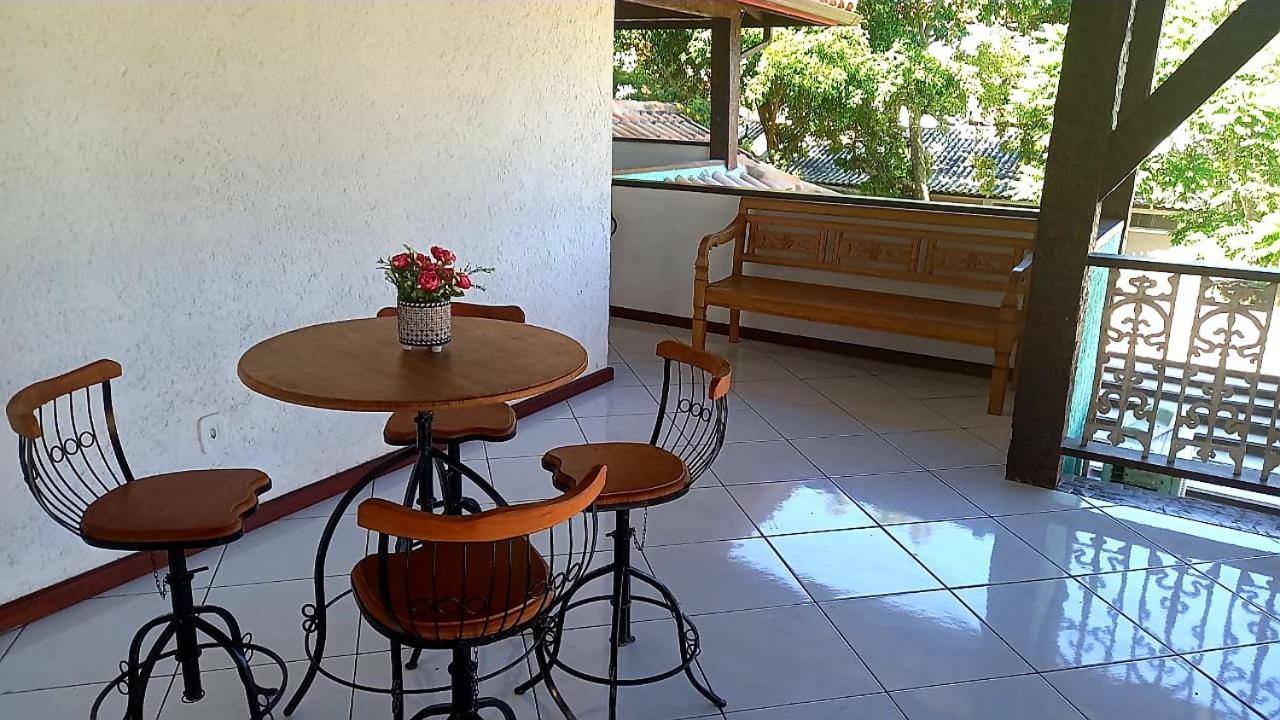 Bliss Hoteis Centro Armacao dos Buzios Bagian luar foto A typical balcony in the city